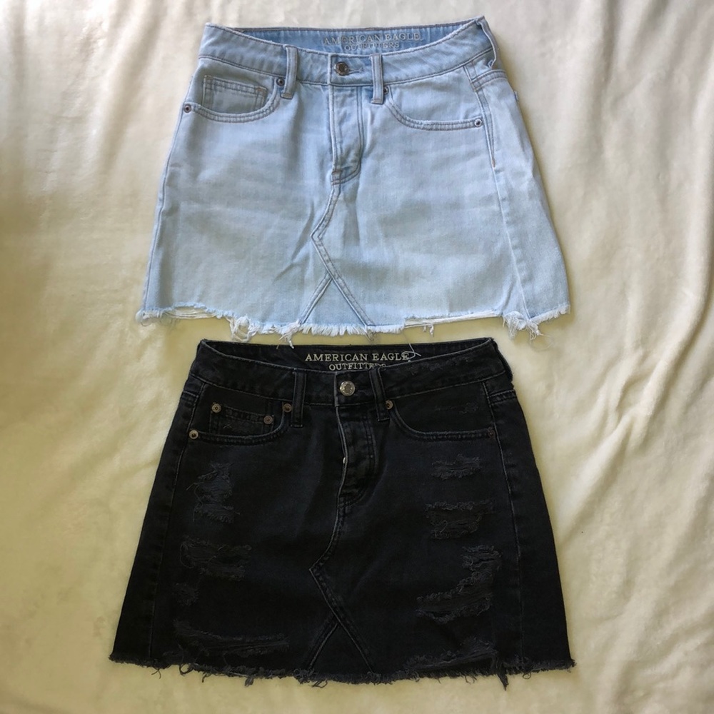 Black and light blue American Eagle size 0 skirts